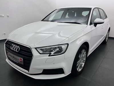 Gebraucht Audi A3 Comfort 150 PS (110 kW) 2020 Weiß metallic Limousine