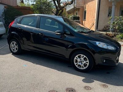 gebraucht Ford Fiesta 1.0 Eco Boost Sync 8-fach Reifen