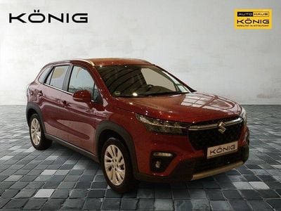 Usata Suzuki SX4 Comfort 102 CV (75 kW) 2024 Rosso SUV