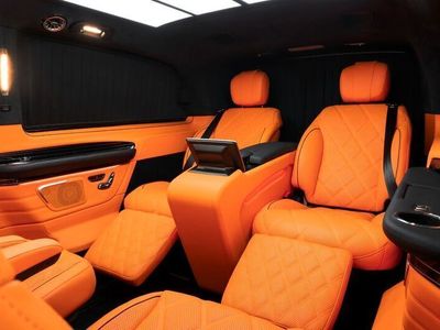 Schwarz Neu 2025 Mercedes V300 Van / Kleinbus | 257.040 €