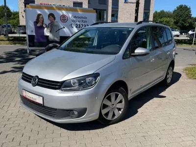 Gebraucht VW Touran Comfortline 105 PS (77 kW) 2013 Grau Van / Kleinbus