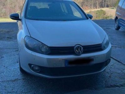 Gebraucht VW Golf VII Match 105 PS (77 kW) 2012 Silber Limousine