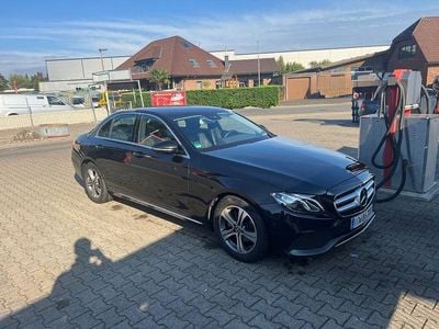 Mercedes E220
