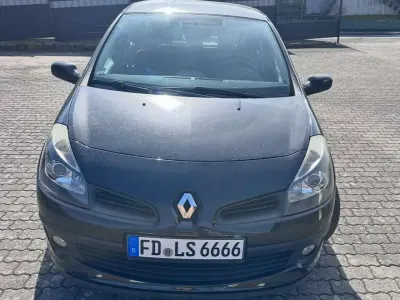 Gebraucht Renault Clio Rip Curl 101 PS (74 kW) 2008 Schwarz Kleinwagen