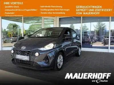 Gebraucht Hyundai i10 Trend 84 PS (61 kW) 2022 Grau Kleinwagen