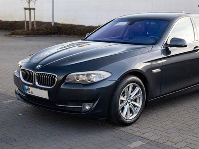 Gebraucht BMW 528 Sport Line 258 PS (189 kW) 2011 Schwarz Limousine