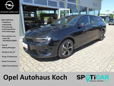 Gebraucht Opel Astra 131 PS (96 kW) 2025 Schwarz Kleinwagen