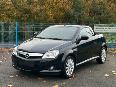 Gebraucht Opel Tigra Edition 90 PS (66 kW) 2009 Schwarz Cabrio