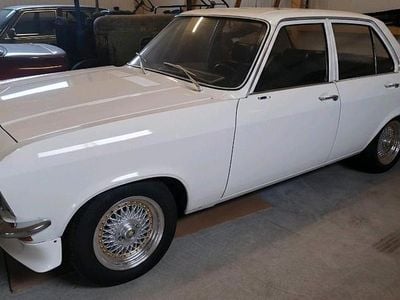 Gebraucht Opel Ascona 90 PS (66 kW) 1972 Weiß Limousine