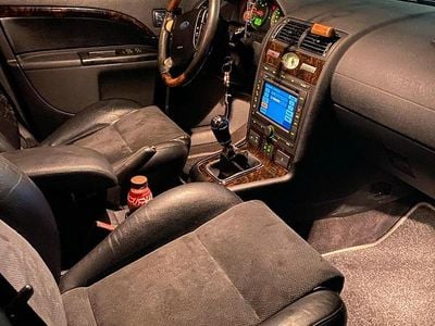 Gebraucht Ford Mondeo Ghia 130 PS (95 kW) 2003 Grau Kombi