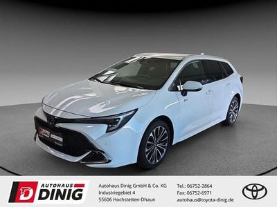 Gebraucht Toyota Corolla Team 196 PS (144 kW) 2023 Weiss Kombi
