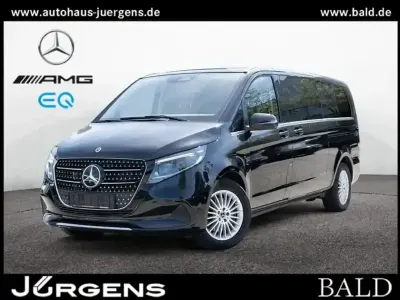 Używany Mercedes V300