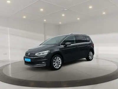 Gebraucht VW Touran Highline 150 PS (110 kW) 2022 Uranograu Van / Kleinbus