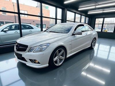 Mercedes E200