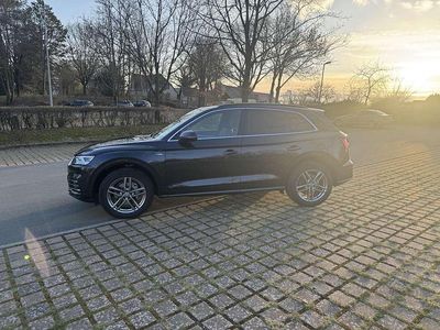 Second-hand Audi Q5 Sport 245 CP (180 kW) 2019 Albastru SUV