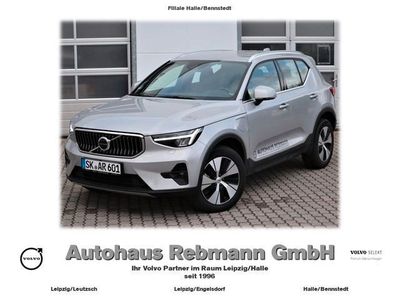 Silver dawn / metallic Gebraucht 2022 Volvo XC40 Core SUV | 31.890 € (Fairer Preis)