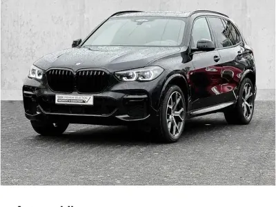 Używany BMW X5 Shadowline 352 KM (258 kW) 2022 Czarny SUV