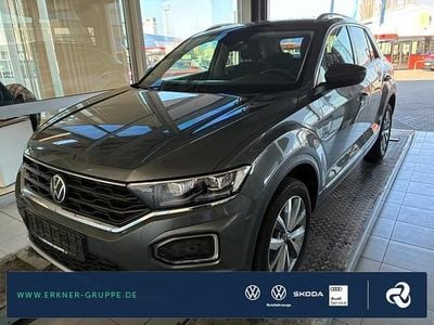 Second-hand VW T-Roc Style 150 CP (110 kW) 2022 Gri SUV