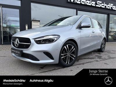 Gebraucht Mercedes B200 163 PS (119 kW) 2024 Lack hightechsilber (metallic) Van / Kleinbus