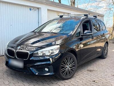 Second-hand BMW 218 150 CP (110 kW) 2015 Negru Monovolum
