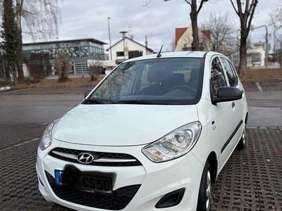 Weiß Gebraucht 2011 Hyundai i10 Style Kleinwagen | 4.500 € (Etwas zu teuer)