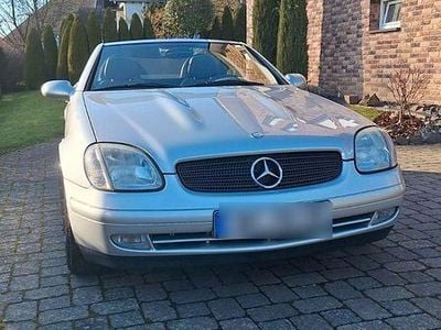 Gebraucht Mercedes SLK200 136 PS (100 kW) 1998 Silber Cabrio