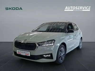 Neu Skoda Fabia Selection 95 PS (69 kW) 2026 Timiano grün Kleinwagen