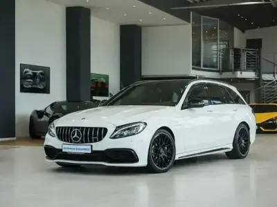 Gebraucht Mercedes C63 AMG AMG line 476 PS (350 kW) 2017 Polarweiss Kombi
