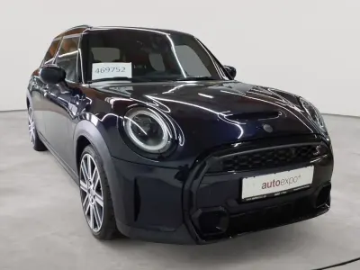 Gebraucht Mini Cooper S 178 PS (130 kW) 2023 Enigmatic black metallic Kleinwagen