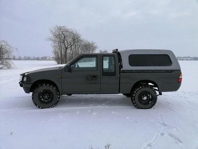 Grün Gebraucht 2000 Opel Campo Abholung | 10.000 €