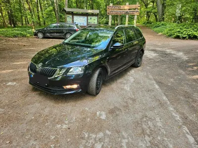 Gebraucht Skoda Octavia Clever 115 PS (84 kW) 2018 Schwarz Kombi