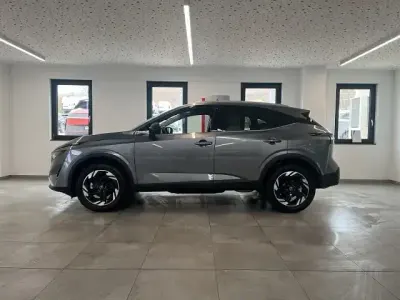 Neu Nissan Qashqai 360º 158 PS (116 kW) 2026 Grau SUV
