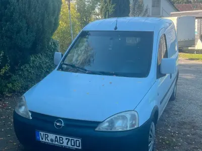 Używany Opel Combo 2008 Biały Minivan