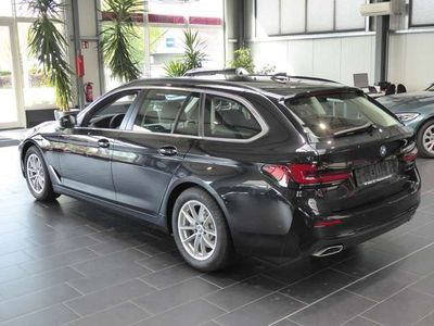 gebraucht BMW 520 d xDrive Touring Aut. 8-fach Navi PDC LED