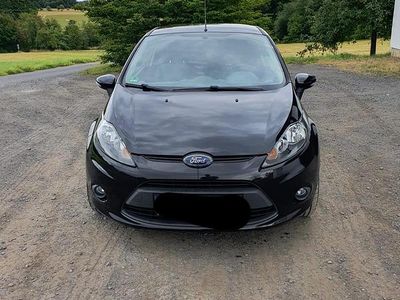 Gebraucht Ford Fiesta Trend 82 PS (60 kW) 2010 Schwarz Kleinwagen