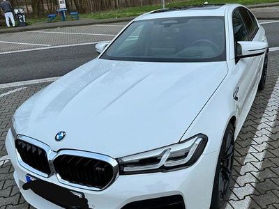 Weiß Gebraucht 2023 BMW M5 Sport Line Limousine | 85.000 € (Teuer)