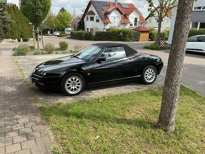 Brugt Alfa Romeo Spider 192 HK (141 kW) 1998 Sort Cabriolet