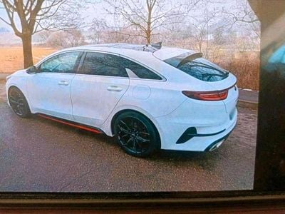 Begagnad Kia ProCeed GT 204 HK (150 kW) 2019 Vit Kombi