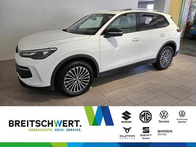 Gebraucht VW Tiguan Goal 150 PS (110 kW) 2025 Weiss SUV