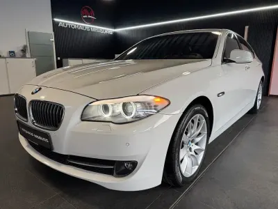 Gebraucht BMW 525 Luxury Line 218 PS (160 kW) 2013 Weiß Limousine