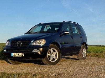 Mercedes ML270