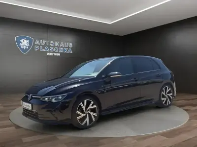 Gebraucht VW Golf VIII R-line 150 PS (110 kW) 2023 Schwarz