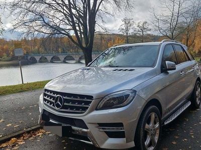 Gebraucht Mercedes ML350 258 PS (189 kW) 2012 Silber SUV