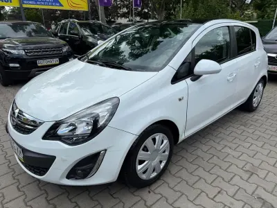 Gebraucht Opel Corsa Color Edition 87 PS (63 kW) 2012 Weiß Kleinwagen