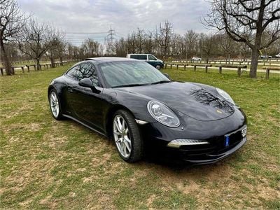 Porsche 911 Carrera 4