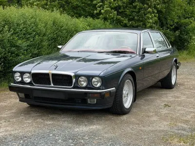 Gebraucht Jaguar XJ 311 PS (228 kW) 1993 Blau Limousine