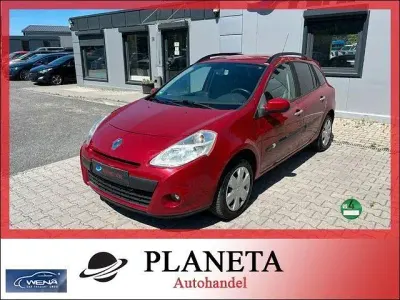 Gebraucht Renault Clio GrandTour 75 PS (55 kW) 2011 Rot Kombi