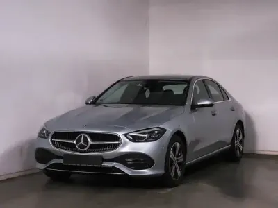 Używany Mercedes C400 Advanced Plus 381 KM (280 kW) 2024 Srebrny Sedan/Limuzyna