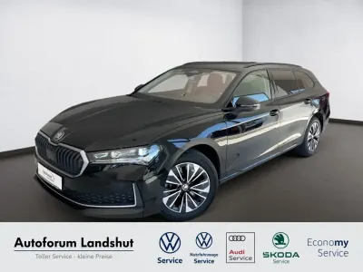 Gebraucht Skoda Superb Selection 193 PS (141 kW) 2024 Schwarz ebony schwarz Kombi
