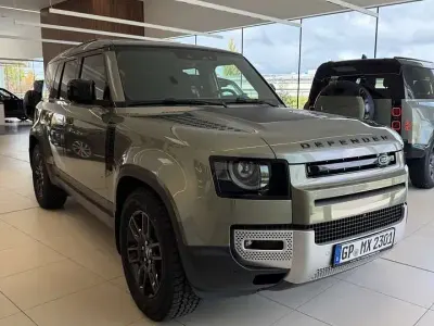 Gebraucht Land Rover Defender S 249 PS (183 kW) 2025 Grün SUV